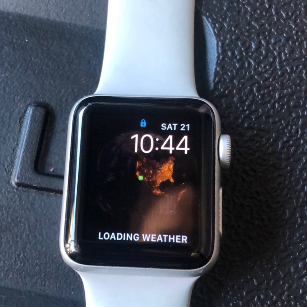 Apple Watch Series’s 3 Steel an Grey color